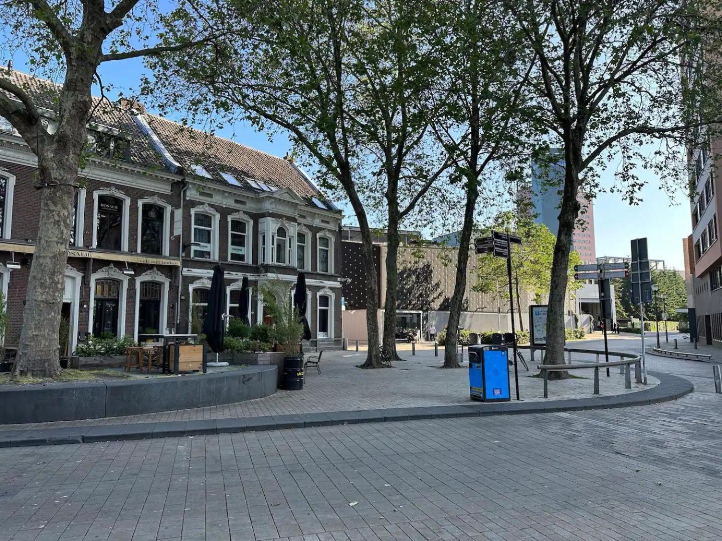 6P Hotspot Wifi Near Poppodium013 And City Center Tilburg Dış mekan fotoğraf
